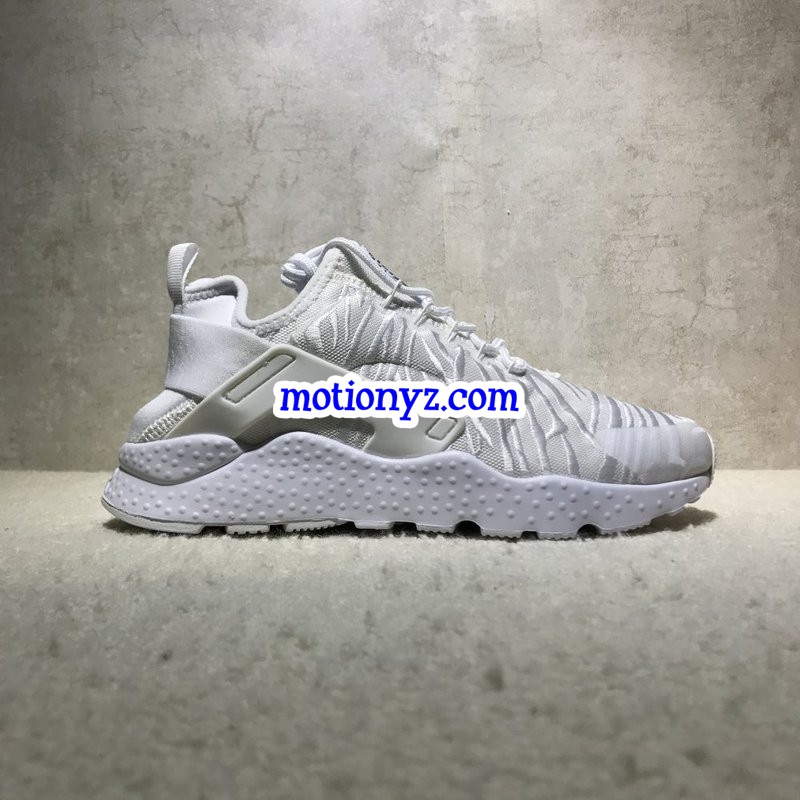 Nike Air Huarache embroider White